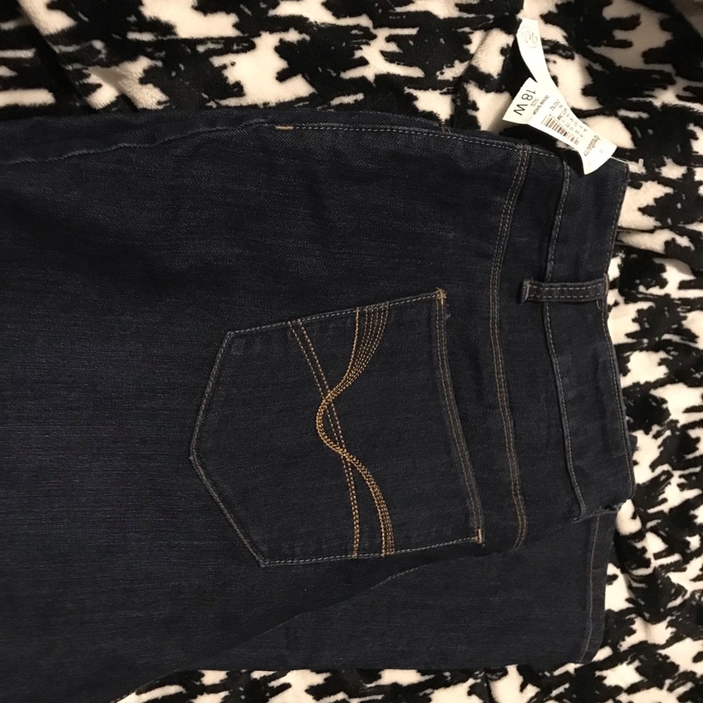 Dress Barn NWT Westport Signature Fit Skinny Dark Wash Jeans in 18W - HOST PICK! - Picture 5 of 9